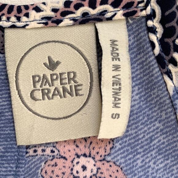 Paper Crane Top Blue Floral V-Neck Spaghetti Strap Top Size Small - Picture 2 of 11